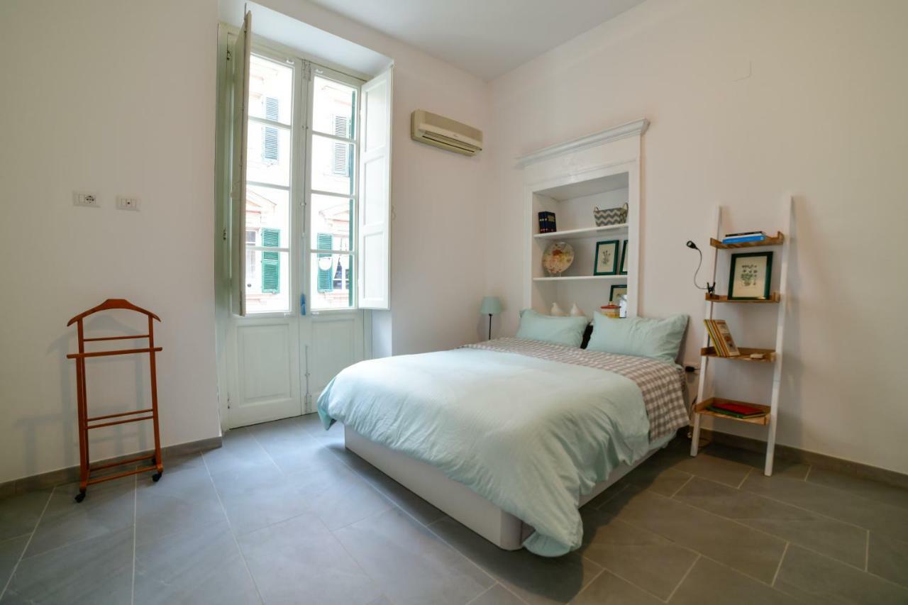 Casa Cavour - Luxury Apartment 사사리 외부 사진